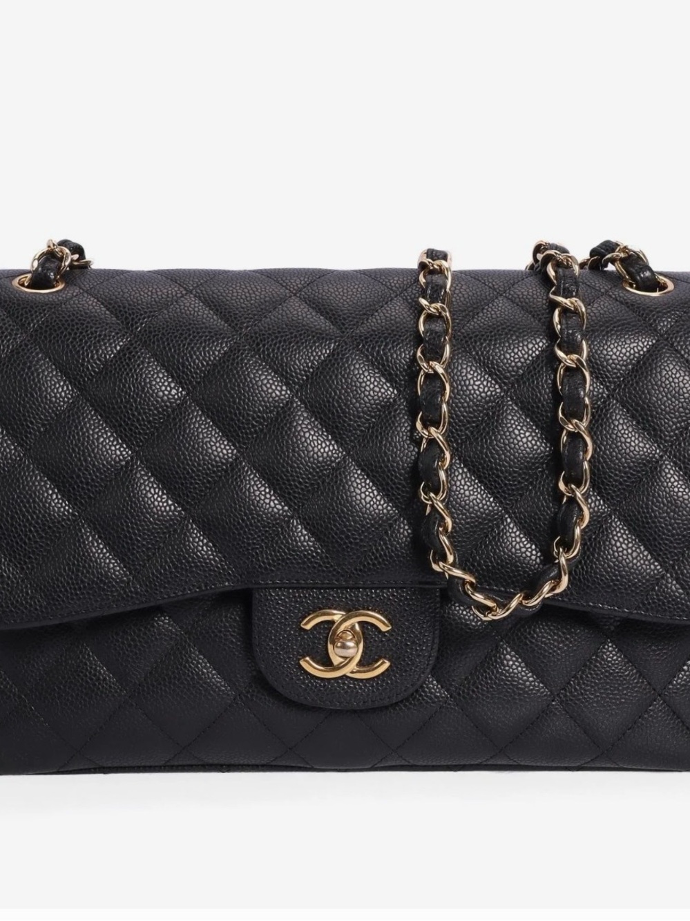 Preowned CHANEL Black Quilted Shoulder Bag with Gold Chain